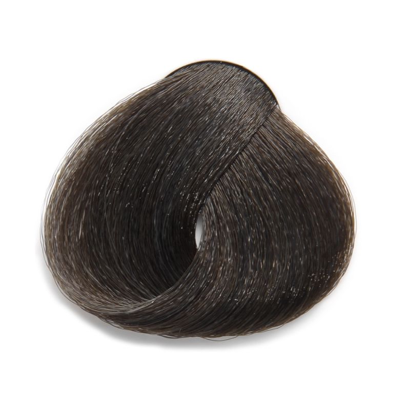 ARUAL Tinte Arual Collection: Coloración permanente profesional de alta cobertura con tonos luminosos y acabado cuidado; fórmula cremosa que respeta la fibra y deja brillo duradero. 60 ml de color + 60 ml de oxidante (1:1)