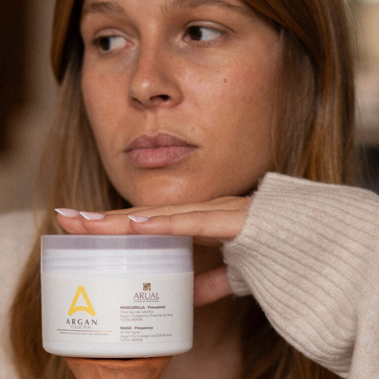 ARUAL Argan Collection Mascarilla de Frecuencia: Acondiciona y devuelve elasticidad con efecto sedoso.