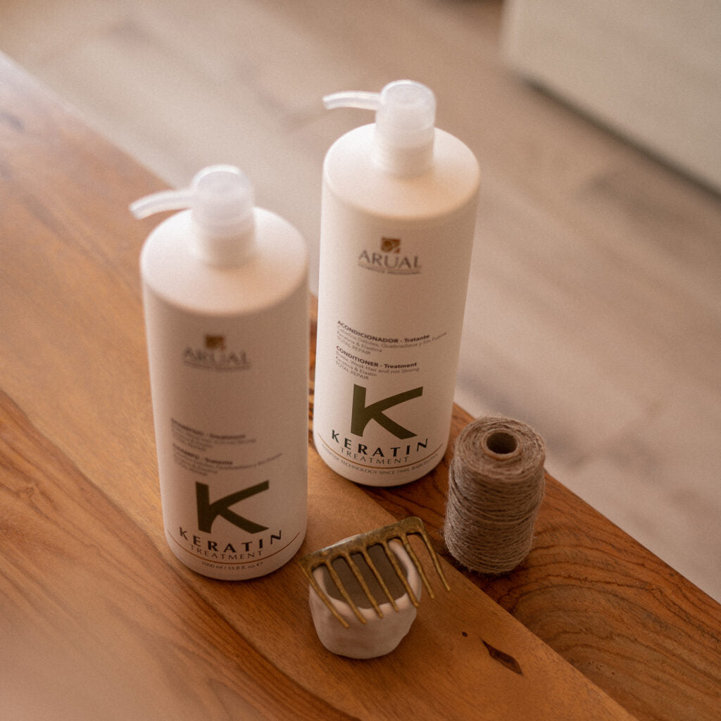 ARUAL Keratin Treatment Shampoo Tratante TAMAÑO PROFESIONAL: Limpieza que refuerza y prepara el cabello para tratamientos.