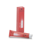 ARUAL Tinte Arual Collection: Coloración permanente profesional de alta cobertura con tonos luminosos y acabado cuidado; fórmula cremosa que respeta la fibra y deja brillo duradero. 60 ml de color + 60 ml de oxidante (1:1)