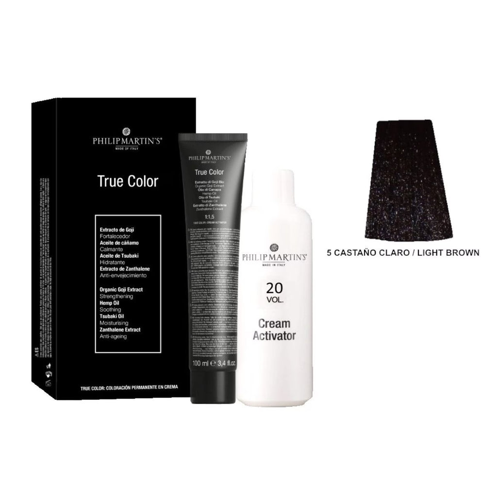 PHILIP MARTIN’S Tinte: Color permanente profesional con resultado parejo de raíz a puntas, intensidad luminosa y acabado suave.